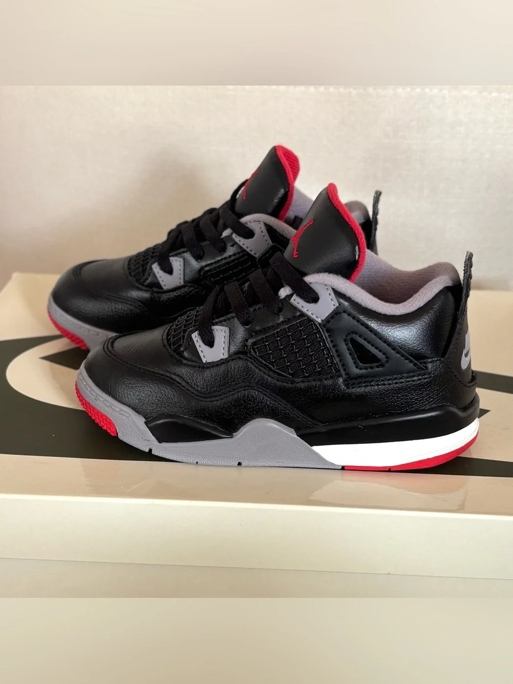 Nike Air Jordan 4 Retro Bred Reimagined PS BQ7669-006 Kids Size 10C Black Red